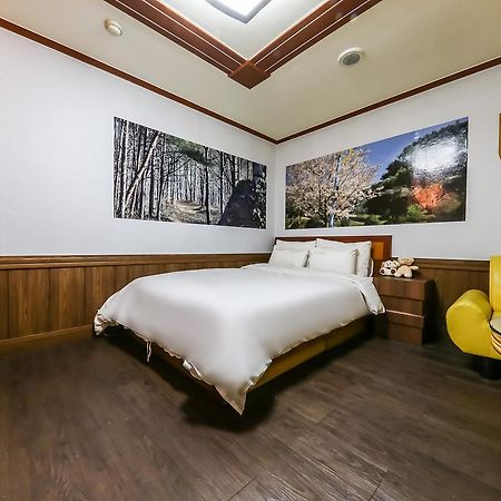 Pine Motel Boryeong Exterior foto