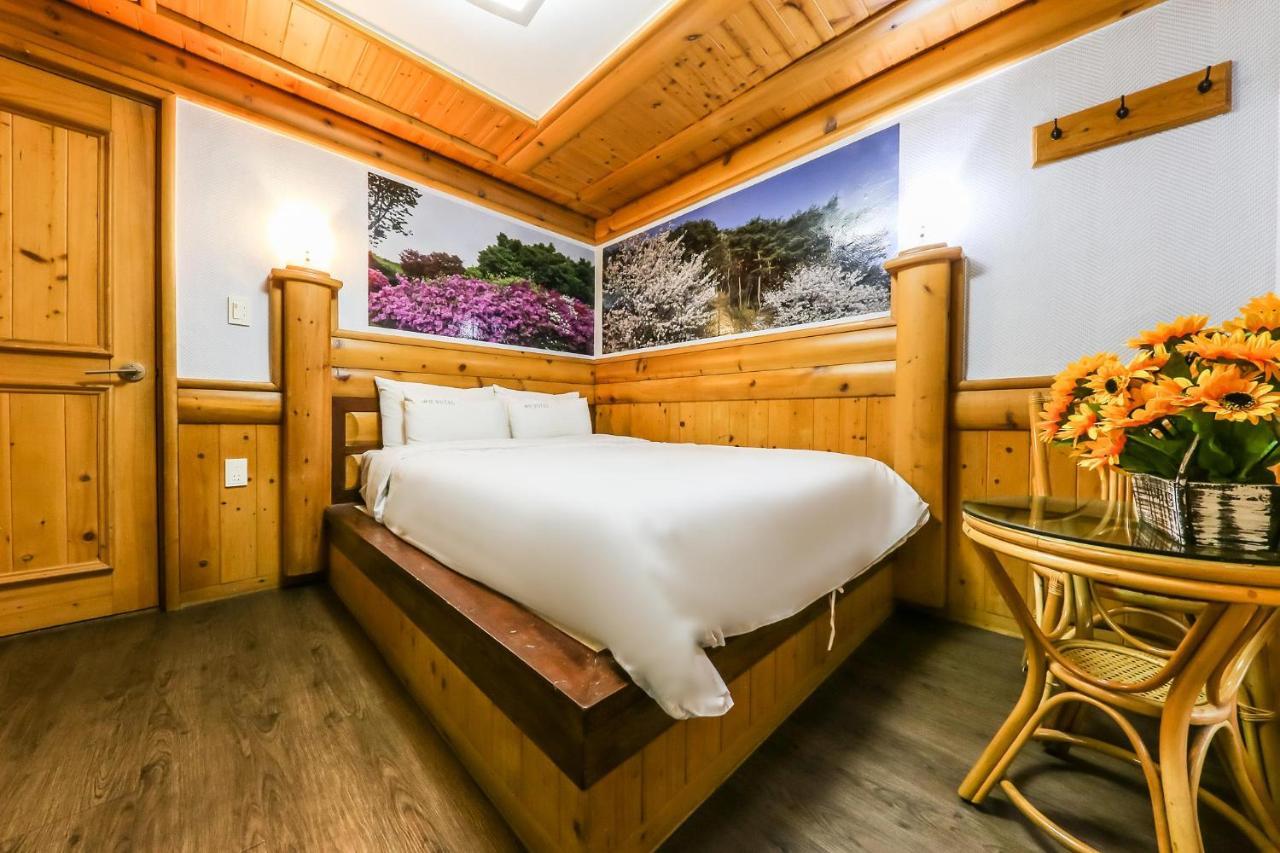 Pine Motel Boryeong Exterior foto